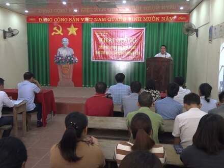 Kinh tế - Chính trị