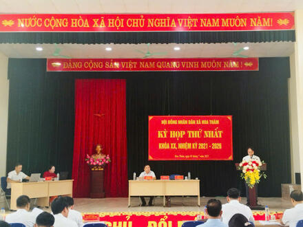 Kinh tế - Chính trị